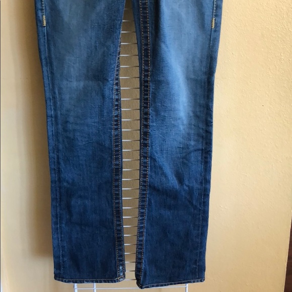 Preowned True Religion Jeans - Picture 2 of 7